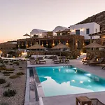 Ypseli Anafi's Hive Hotel 2*