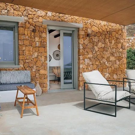 Hotel Ypseli Anafi's Hive Anafi