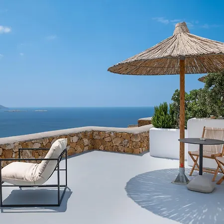 Ypseli Anafi's Hive Hotel