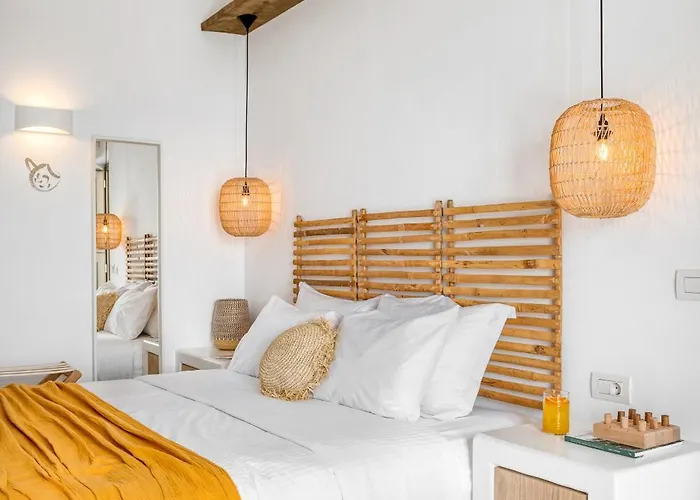 Ypseli Anafi's Hive Hotel Anafi